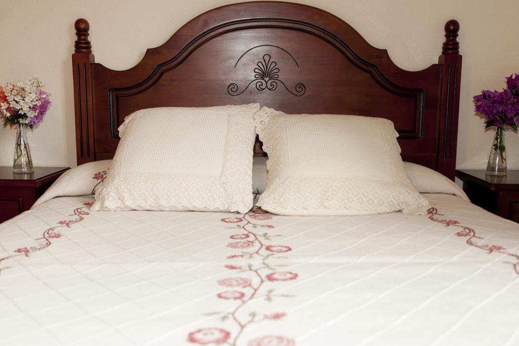 Trisqueles Y Buganvillas Villaviciosa  Quarto foto